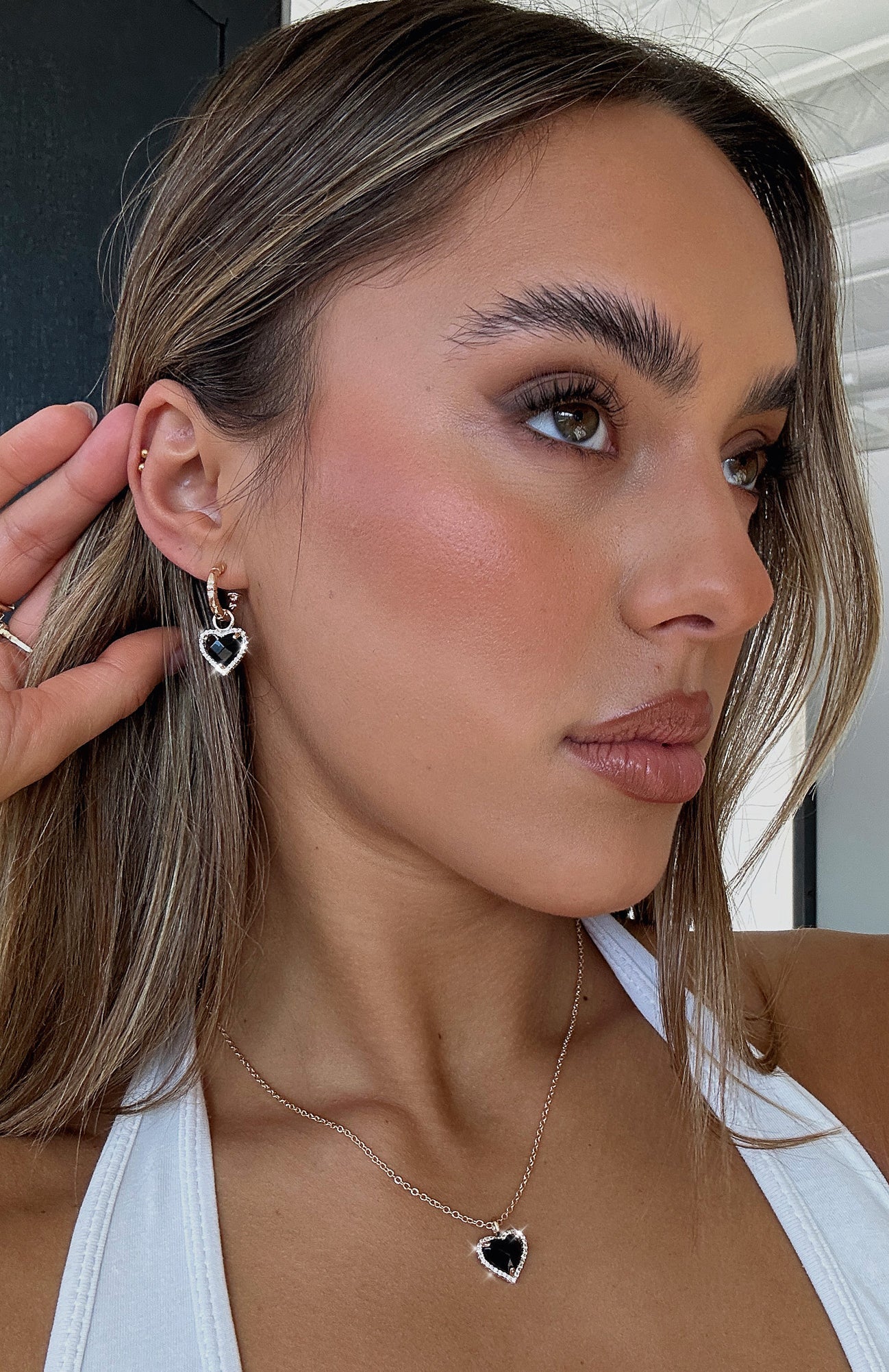 JANA NECKLACE