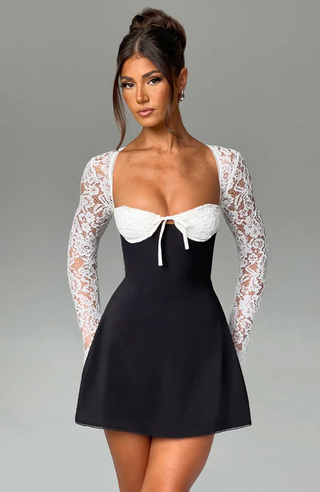 LIZA LACE MINI DRESS - BLACK/WHITE